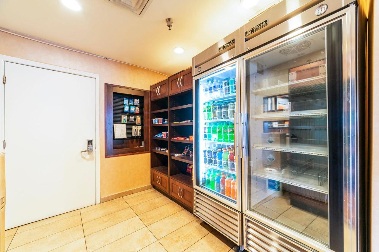 Metro Phx 1bedroom Apartemen