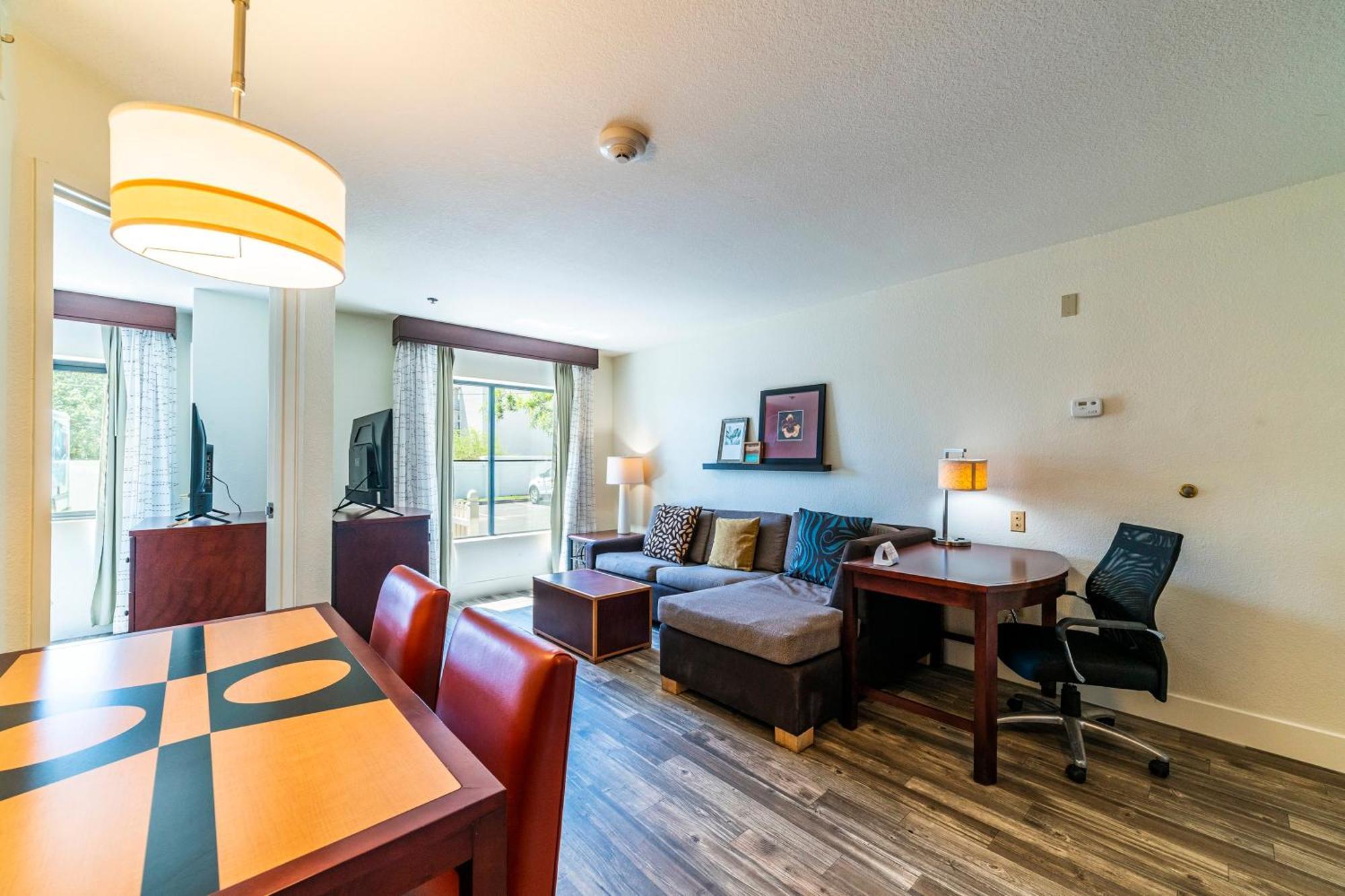 Apartemen Metro Phx 1bedroom *